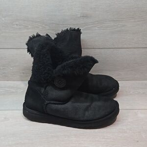 Ugg Australia Women 5803 Ankle Leather One button boots shoes sz 7